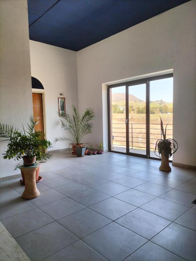 Apartamento Twin House Tito Exterior foto